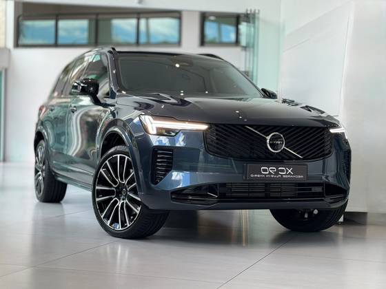 VOLVO XC60 2.0 T8 PHEV ULTRA DARK AWD GEARTRONIC VOLVO XC60 2.0 T8 PHEV ULTRA DARK AWD GEARTRONIC